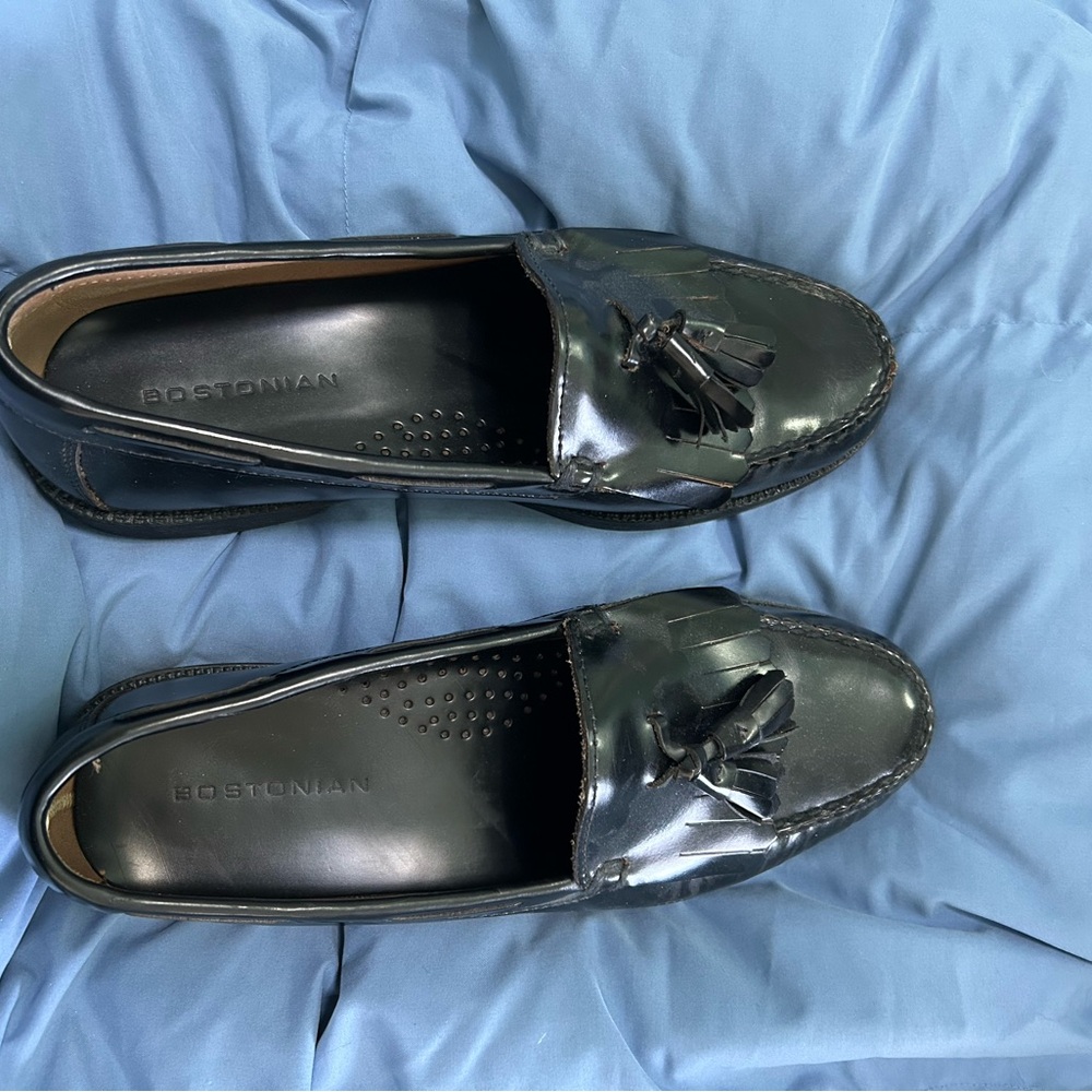 WORN ONCE Bostonian men shoes black loafers